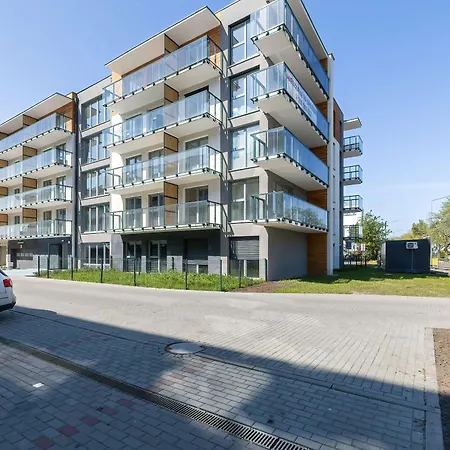 アパート Baltycka Stylish With Parking Near The Port In By Renters コウォブジェク