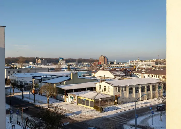 Baltycka Stylish With Parking Near The Port In By Renters